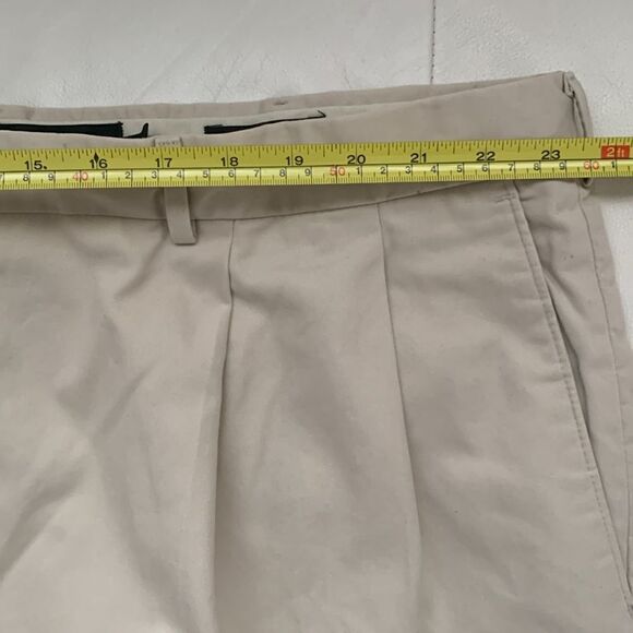 Eddie Bauer Relaxed Fit Wrinkle Resistant Cotton Beige Men’s Pants Size 48 - Picture 3 of 11